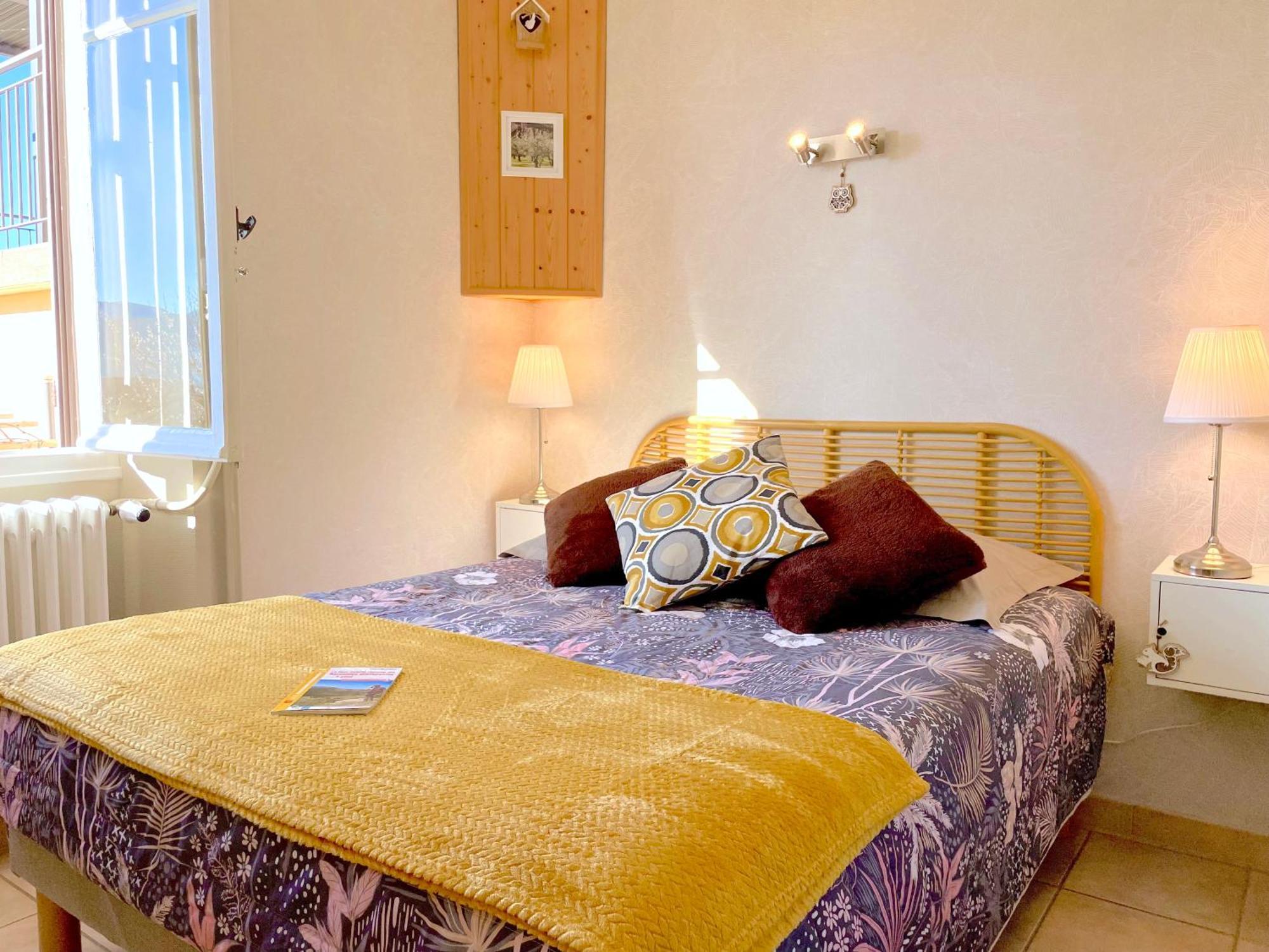 Bed and Breakfast Atypique Detour Rosans Экстерьер фото